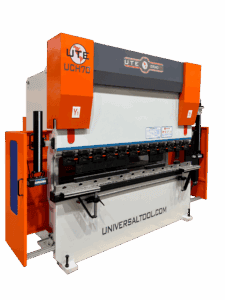 Automated press brake machining system with advanced tooling for sheet bending